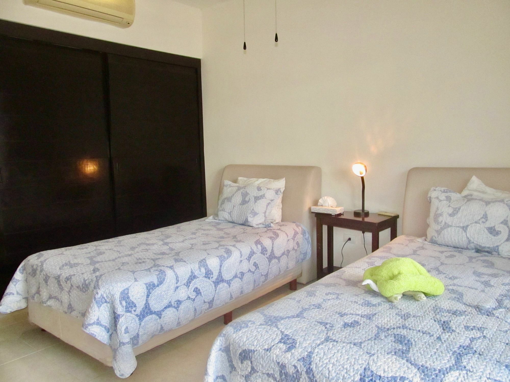 Aqua Terra - Quiet Condo For 4 Πλάγια Ντελ Κάρμεν Εξωτερικό φωτογραφία